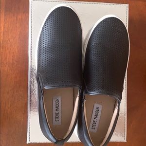Steve Madden Sneakers